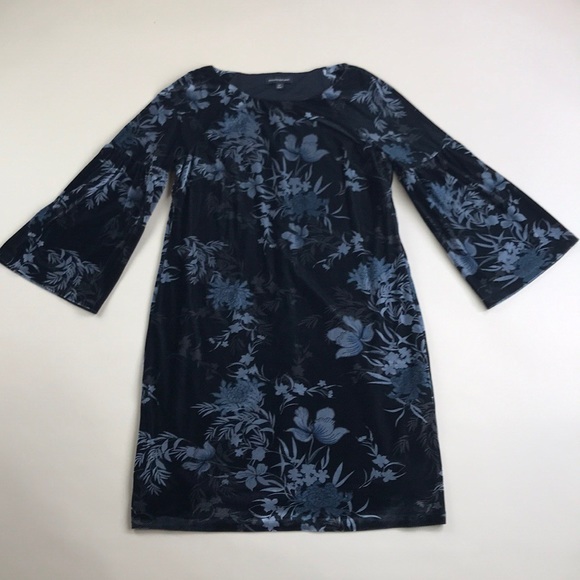 Banana Republic Velvet Floral Bell Sleeve Dress - Picture 2 of 7